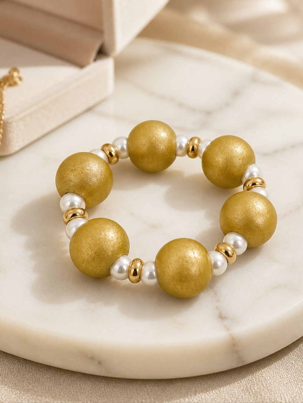 Hand-Painted Golden Muse Pearl Stack Beaded Bracelet
